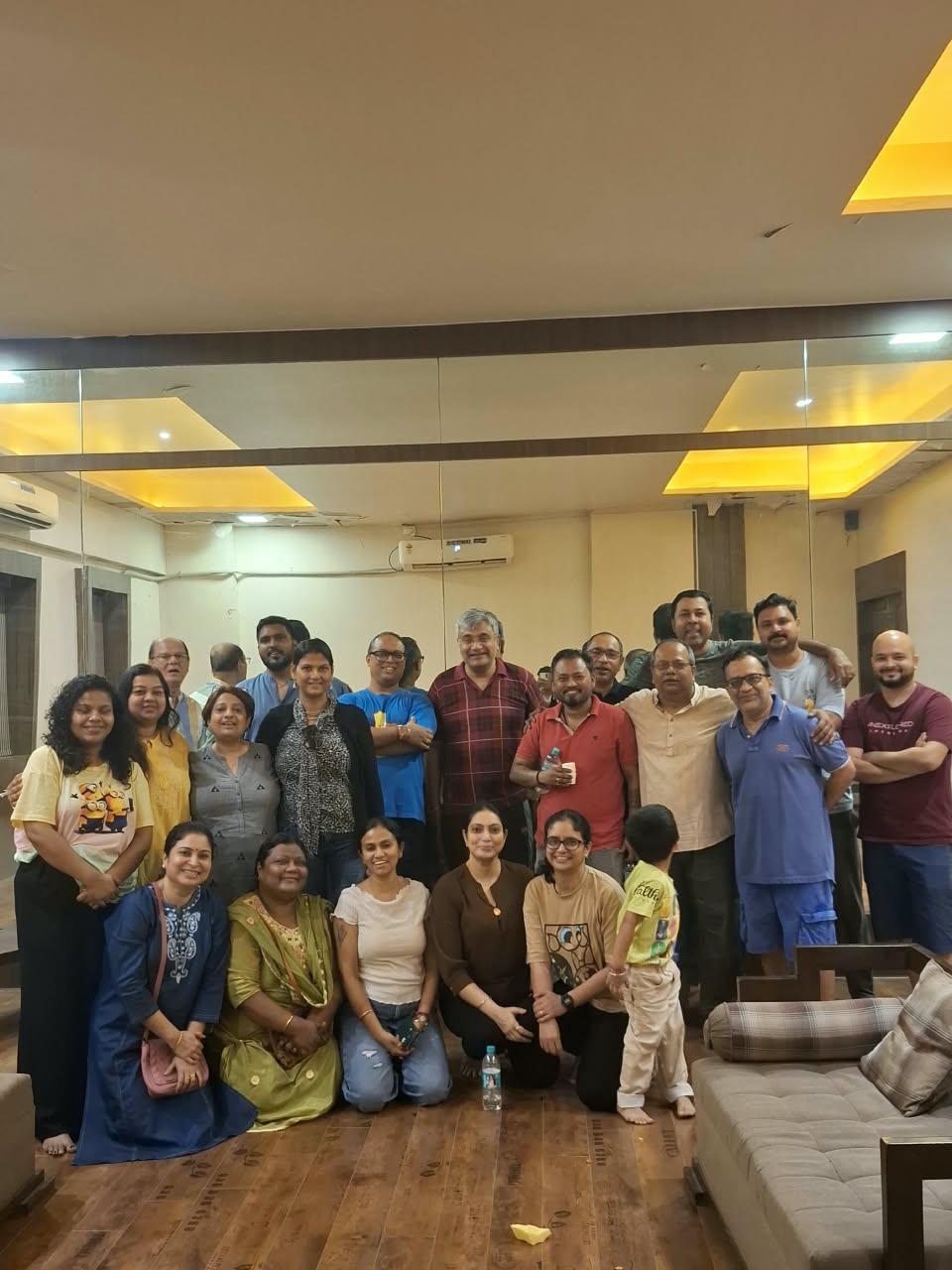 Amra Bangali members