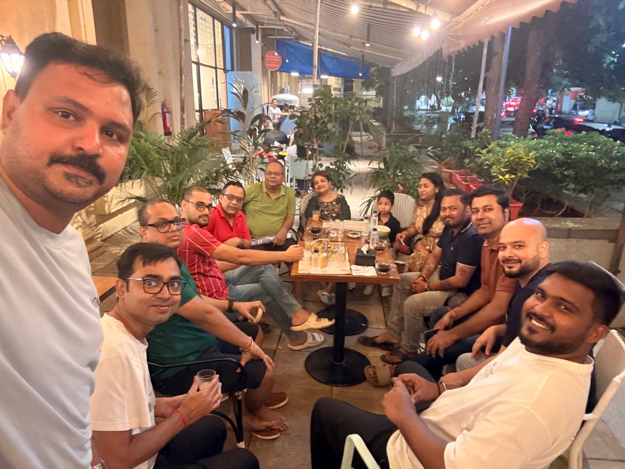 Amra Bangali first meet at Thikana Cafe